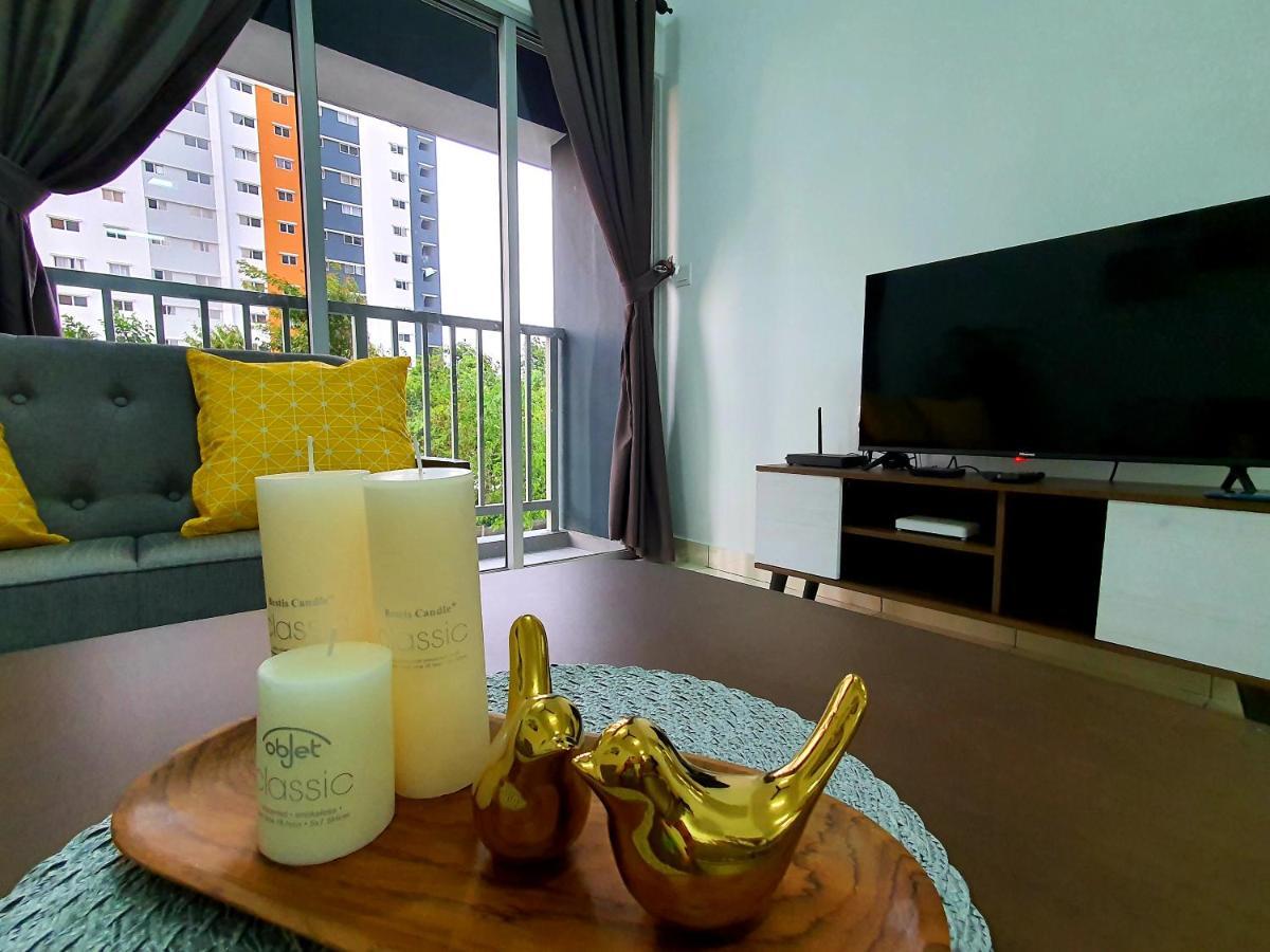 Alanis Residences Klia Kota Warisan Sepang By Dreamstay Exterior photo